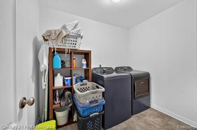 126 Parker, Ortonville Village, MI 48462