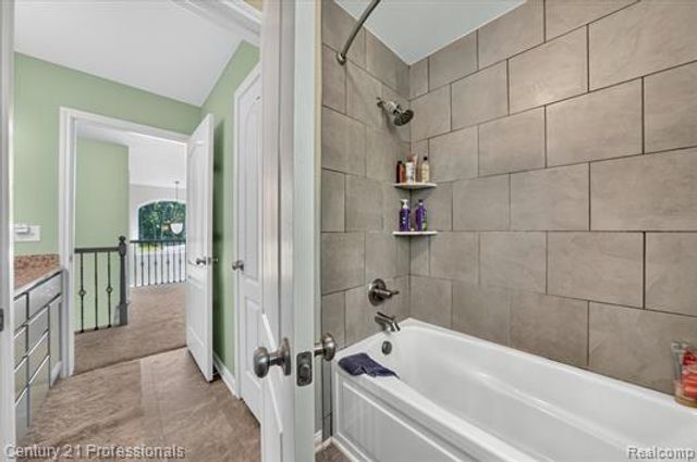 126 Parker, Ortonville Village, MI 48462