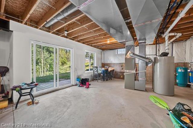 126 Parker, Ortonville Village, MI 48462