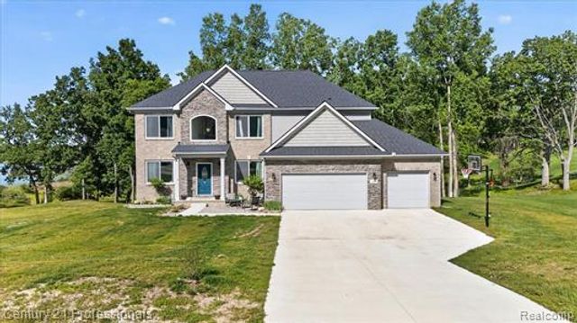 126 Parker, Ortonville Village, MI 48462