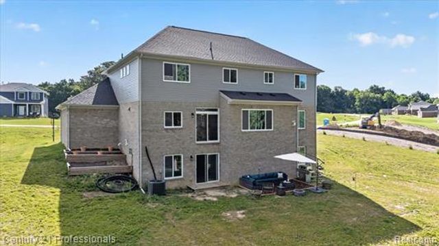 126 Parker, Ortonville Village, MI 48462