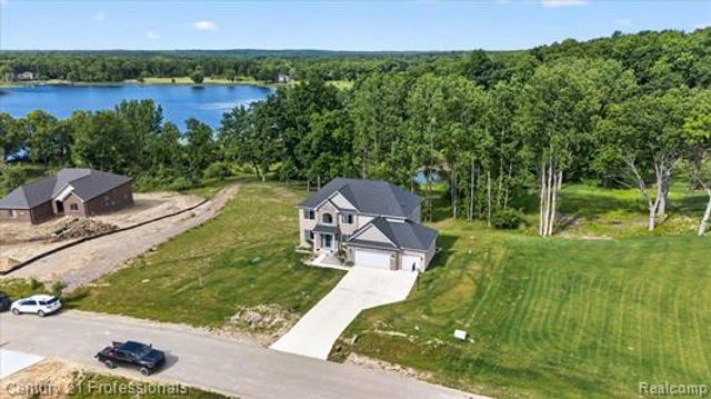126 Parker, Ortonville Village, MI 48462