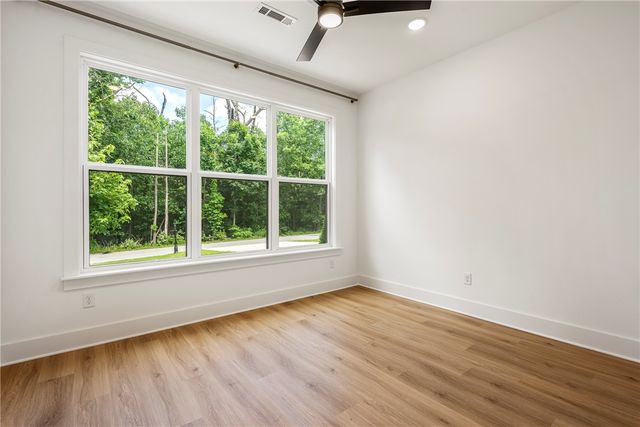 17 Rupert Lane, Bella Vista, AR 72715