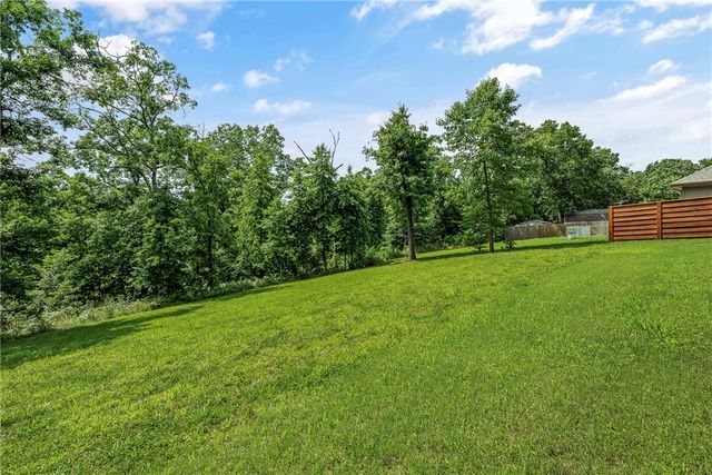 17 Rupert Lane, Bella Vista, AR 72715