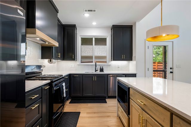 17 Rupert Lane, Bella Vista, AR 72715