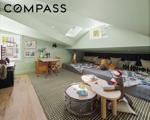 123 Willoughby Avenue, New York City, NY 11205