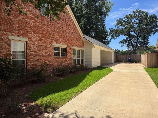 9092 Ferry Creek Drive, Shreveport, LA 71106