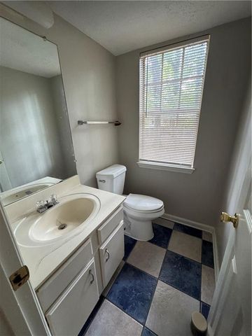 810 Crab Orchard Court, Roswell, GA 30076