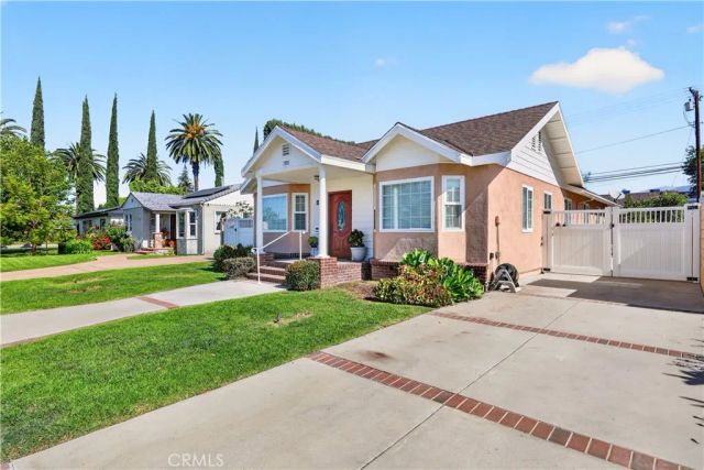1725 3rd, La Verne, CA 91750