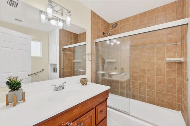 1725 3rd, La Verne, CA 91750