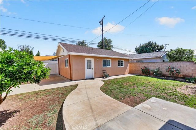 1725 3rd, La Verne, CA 91750