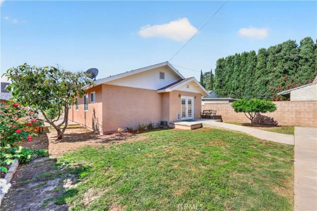 1725 3rd, La Verne, CA 91750