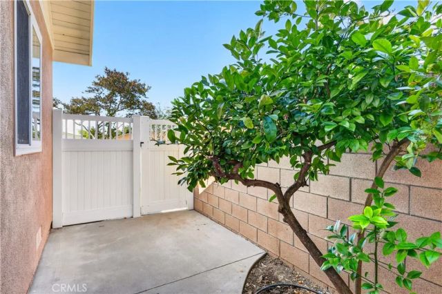 1725 3rd, La Verne, CA 91750