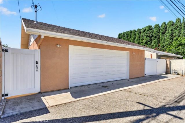 1725 3rd, La Verne, CA 91750