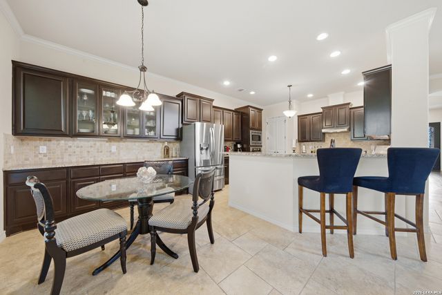 25215 ESTANCIA CIR, San Antonio, TX 78260