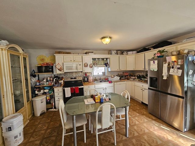 37 Tuttle St, Revere, MA 02151