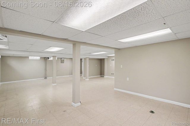 8363 Darlene Street, Warren, MI 48093