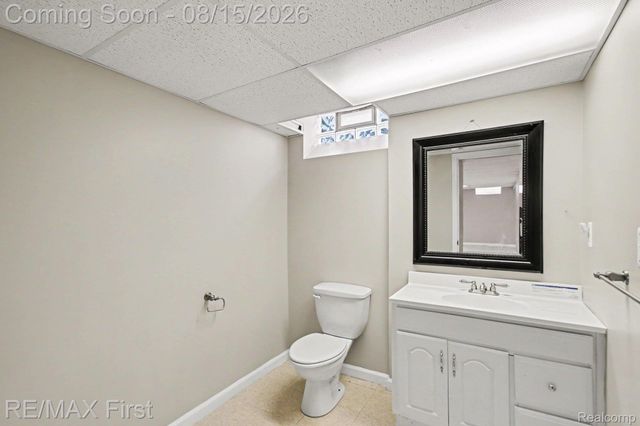 8363 Darlene Street, Warren, MI 48093