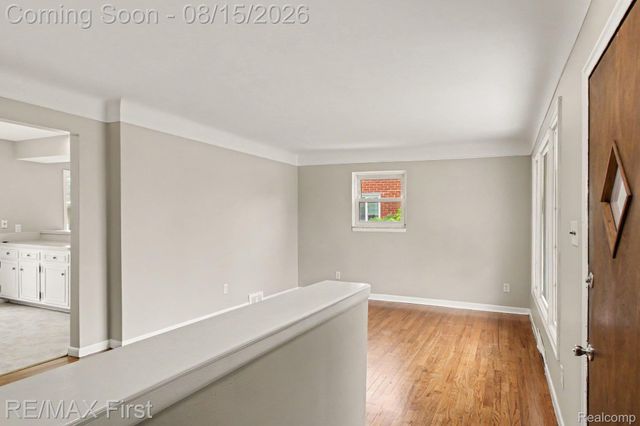 8363 Darlene Street, Warren, MI 48093