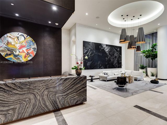 55 SW 9th Street 3507, Miami, FL 33130