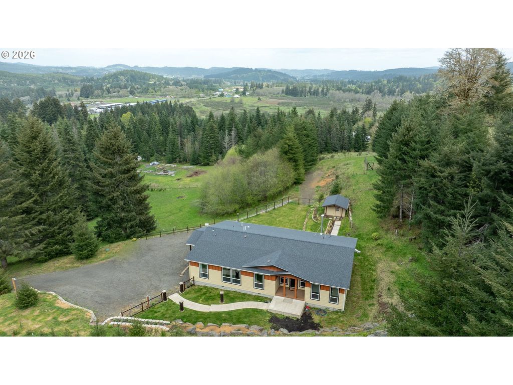 Image 2 of property listing at 29970 SALMON RIVER Hwy, Grand Ronde, OR 97347