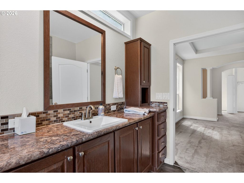 Image 29 of property listing at 29970 SALMON RIVER Hwy, Grand Ronde, OR 97347