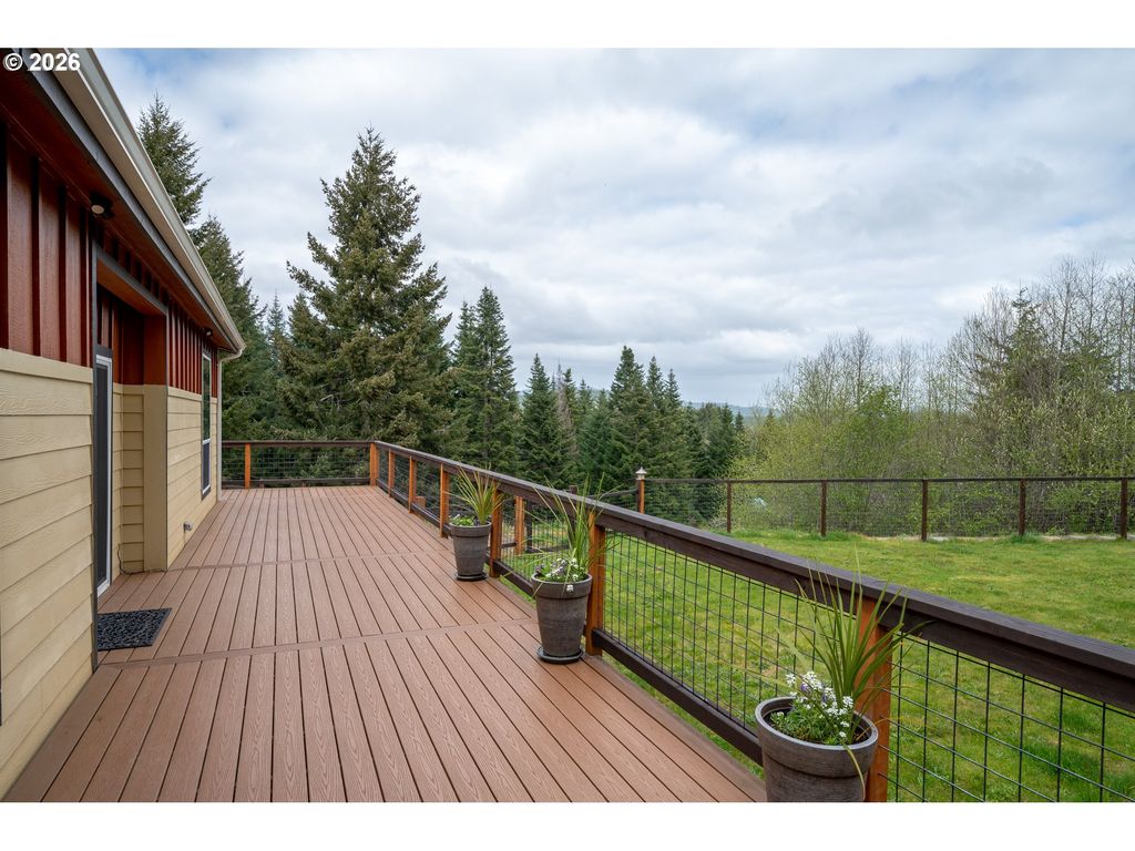 Image 37 of property listing at 29970 SALMON RIVER Hwy, Grand Ronde, OR 97347