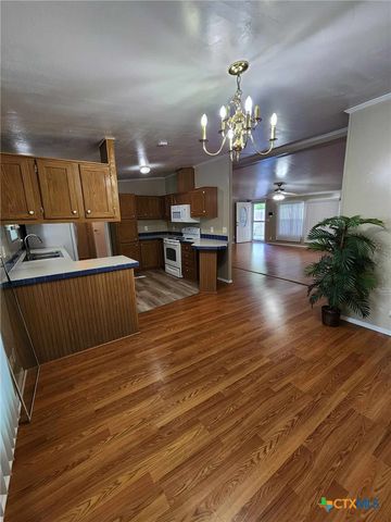 922 Ashwood Drive, Harker Heights, TX 76548