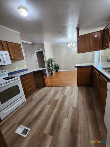 922 Ashwood Drive, Harker Heights, TX 76548