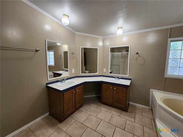 922 Ashwood Drive, Harker Heights, TX 76548