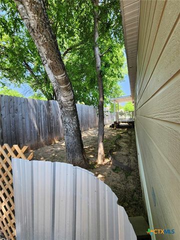 922 Ashwood Drive, Harker Heights, TX 76548