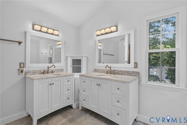 3242 Sherwood Ridge Dr, Powhatan, VA 23139