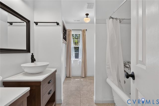 3242 Sherwood Ridge Dr, Powhatan, VA 23139