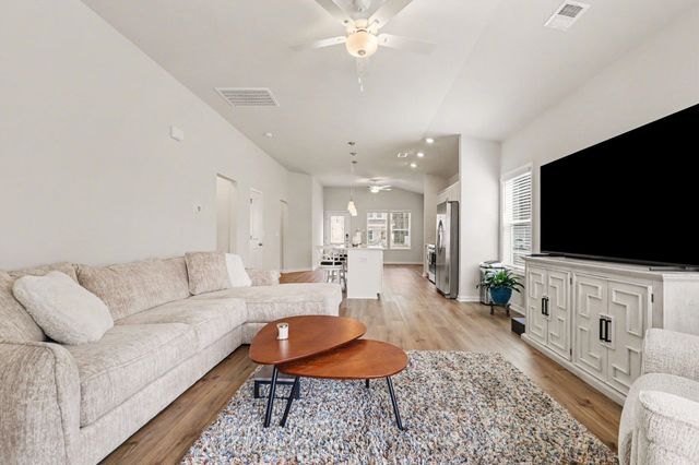 427 McGarry Dr., Myrtle Beach, SC 29588