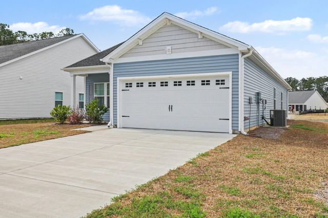 427 McGarry Dr., Myrtle Beach, SC 29588