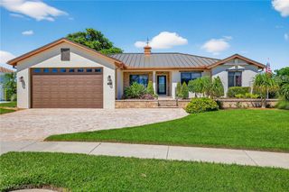 1030 HARTLEY ST, Marco Island, FL 34145