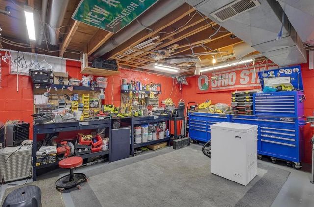 556 pamlico Street, Columbus, OH 43228