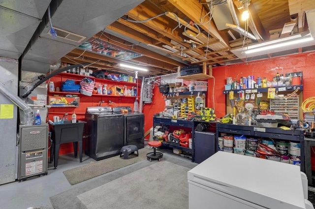 556 pamlico Street, Columbus, OH 43228