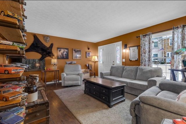 556 pamlico Street, Columbus, OH 43228