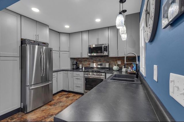 556 pamlico Street, Columbus, OH 43228