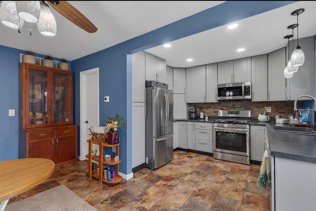 556 pamlico Street, Columbus, OH 43228