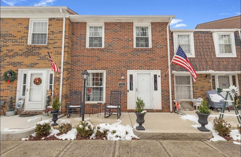 556 pamlico Street, Columbus, OH 43228