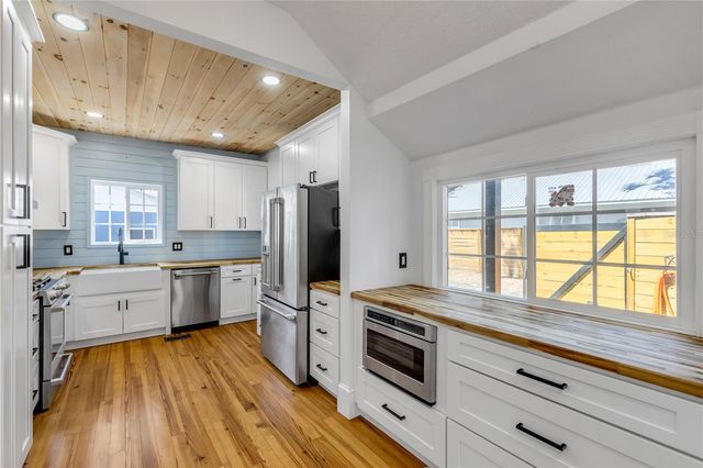 532 FAULKNER STREET, New Smyrna Beach, FL 32168