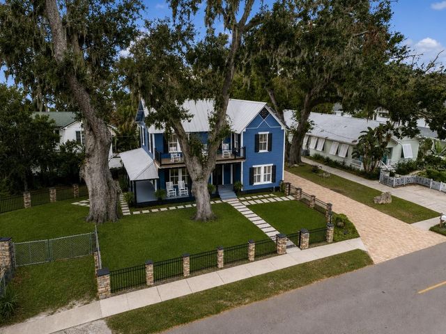 532 FAULKNER STREET, New Smyrna Beach, FL 32168
