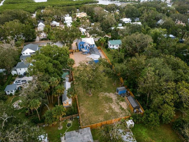 532 FAULKNER STREET, New Smyrna Beach, FL 32168