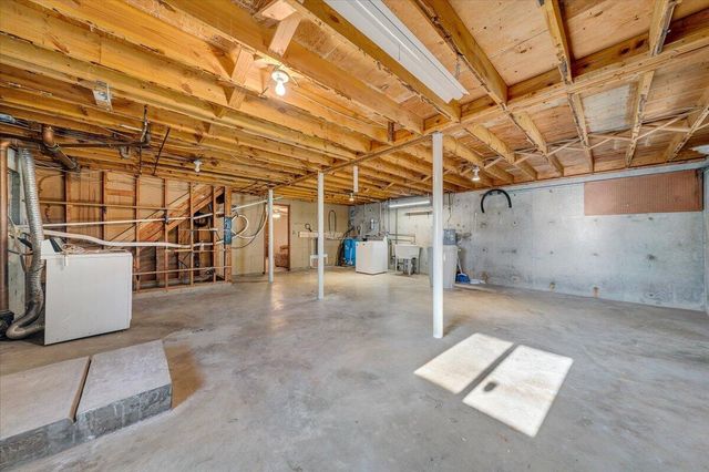 1525 Bandy Mill RD, Hardy, VA 24101