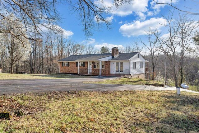 1525 Bandy Mill RD, Hardy, VA 24101