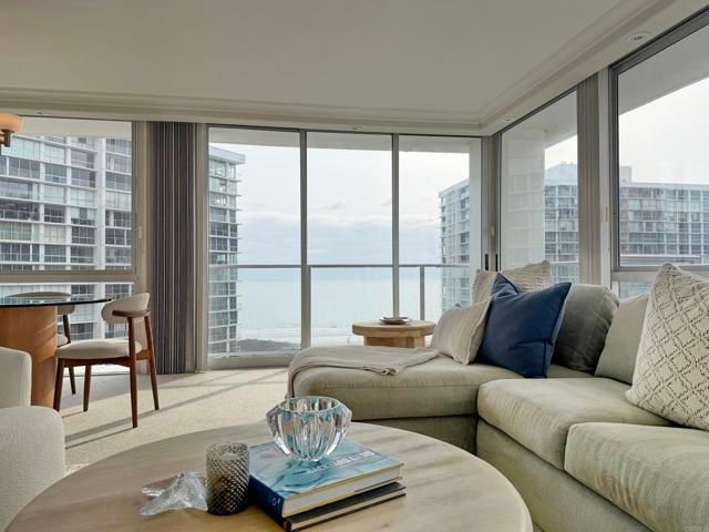 1770 Avenida Del Mundo 809, Coronado, CA 92118