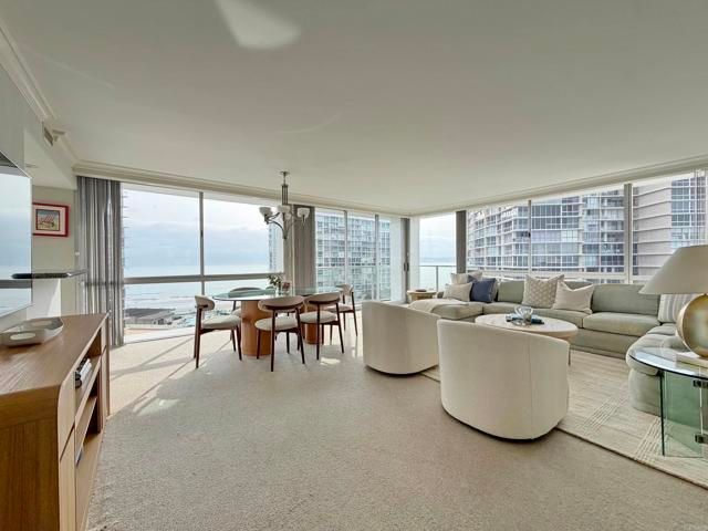 1770 Avenida Del Mundo 809, Coronado, CA 92118