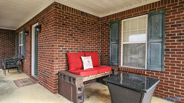 18372 Upland Trail, Athens, AL 35613